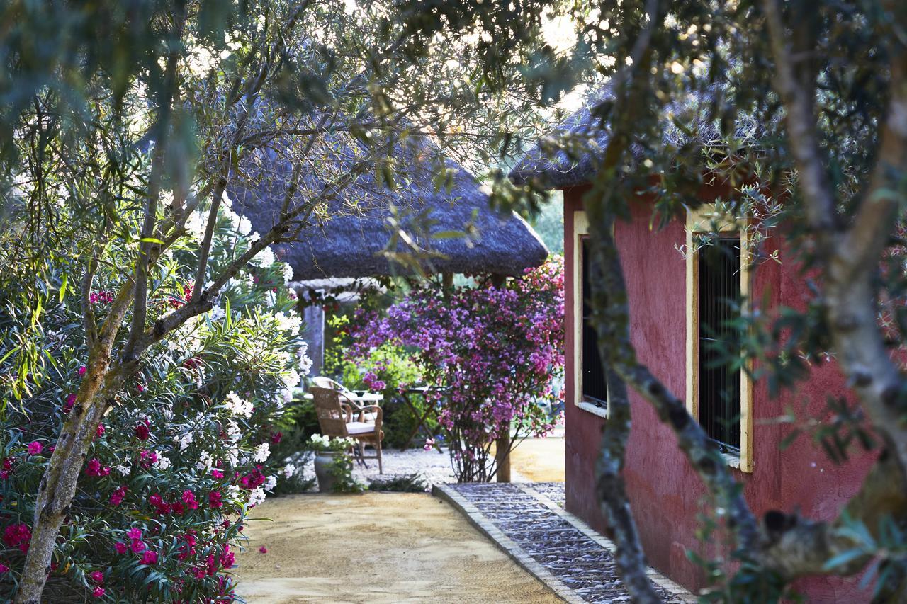 Hacienda De San Rafael Hotel Las Cabezas de San Juan Exterior photo